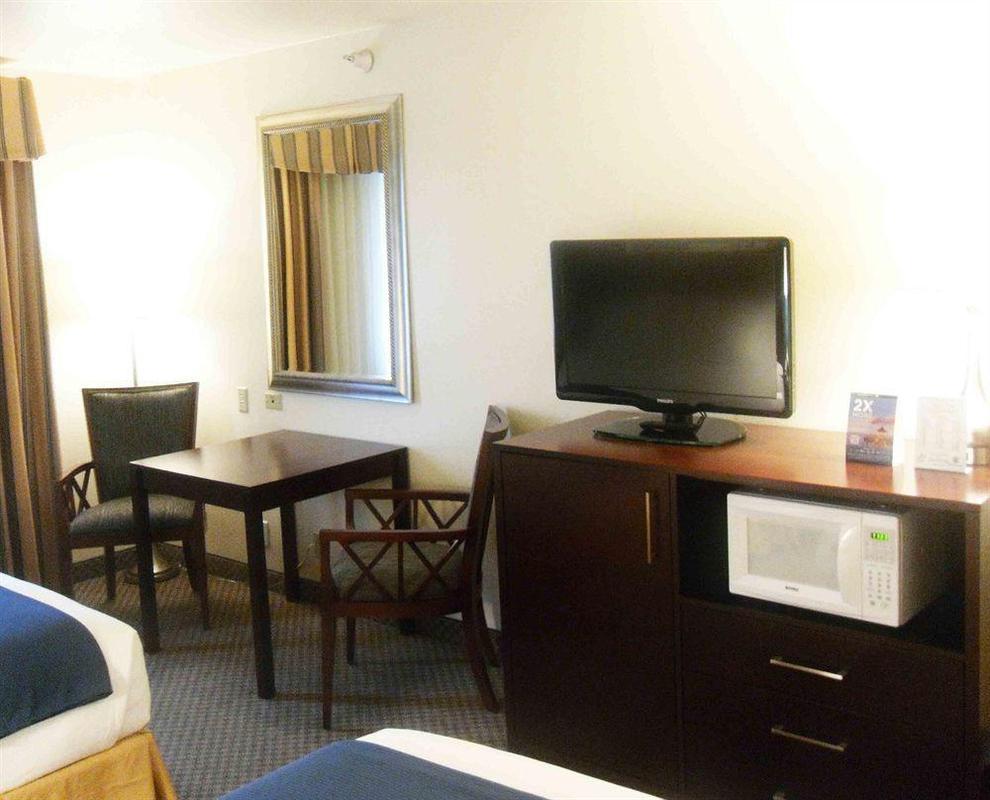 Holiday Inn Express Pendleton By Ihg Room photo