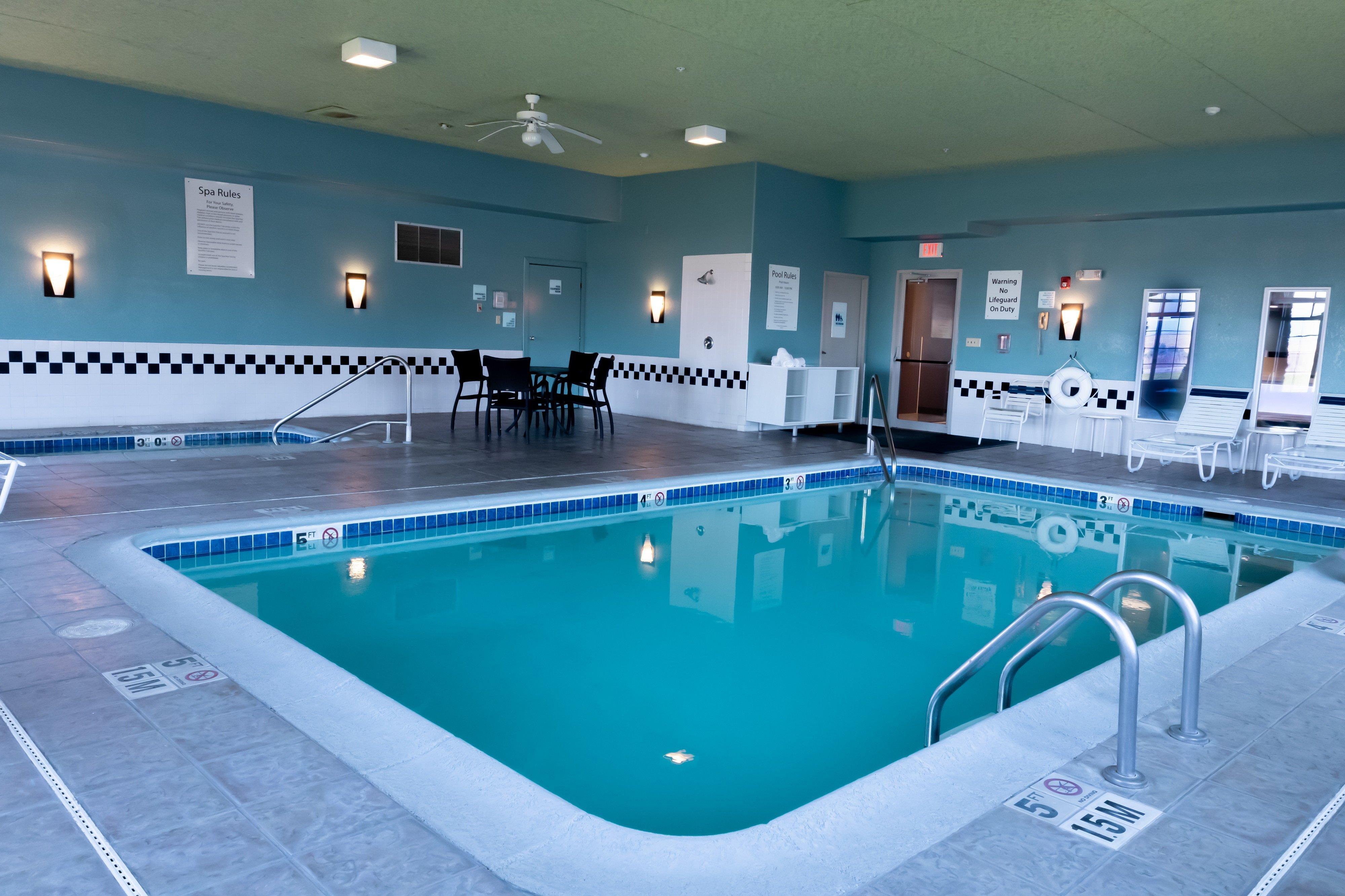Holiday Inn Express Pendleton By Ihg Exterior photo