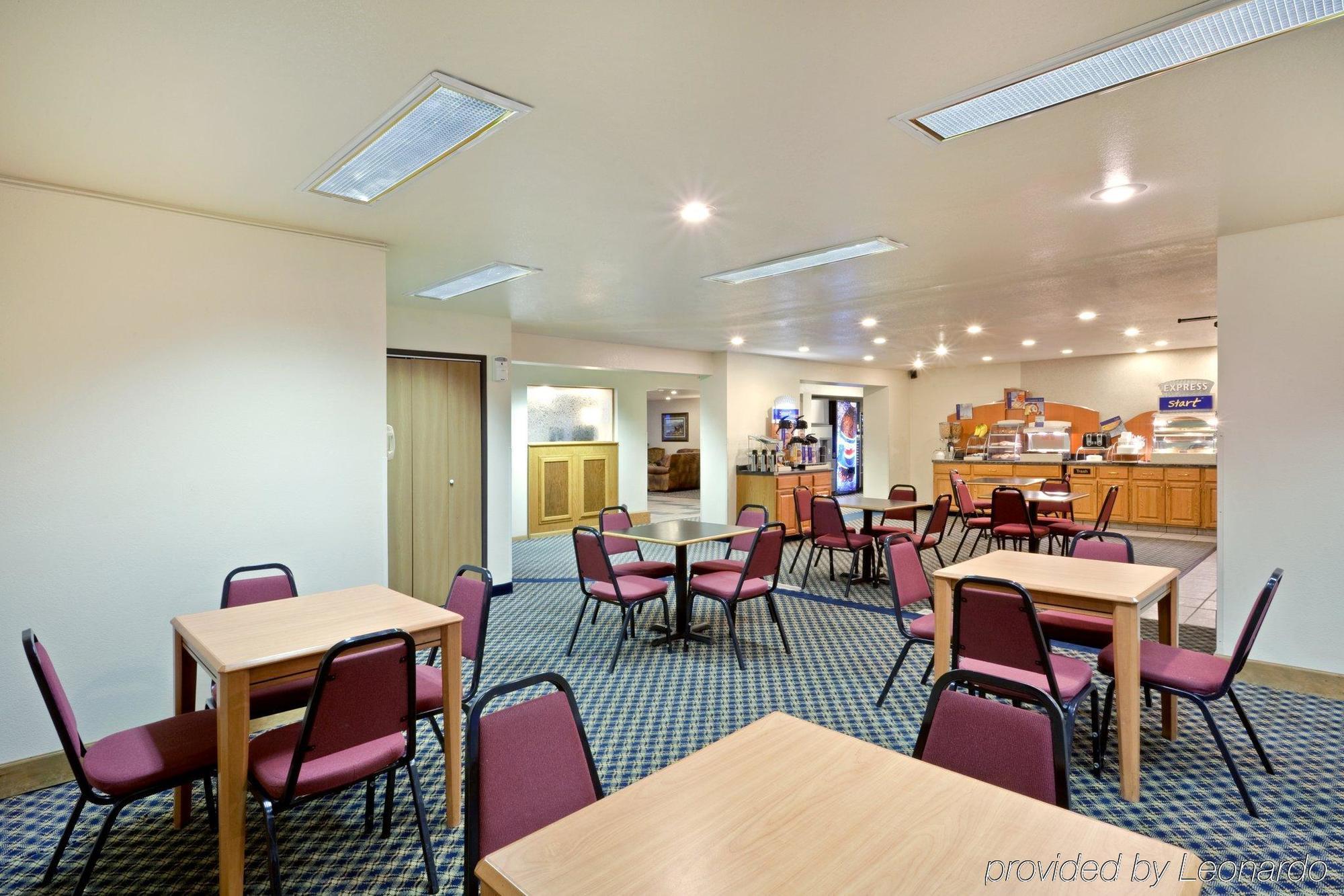 Holiday Inn Express Pendleton By Ihg Restaurant photo