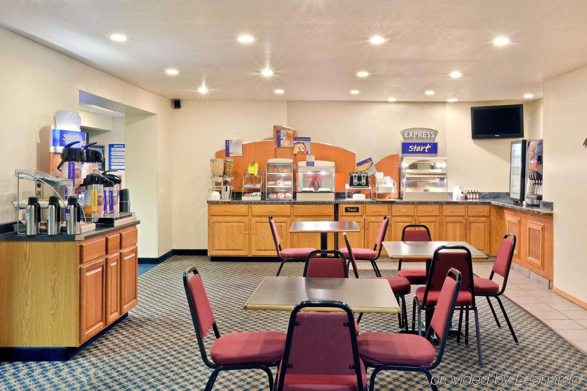 Holiday Inn Express Pendleton By Ihg Restaurant photo