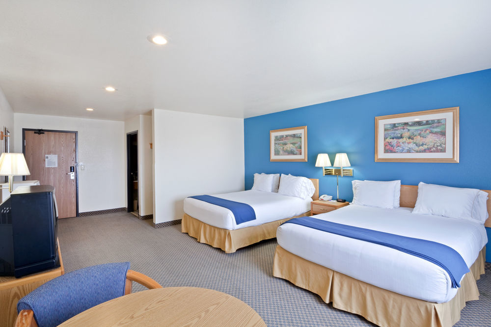 Holiday Inn Express Pendleton By Ihg Room photo
